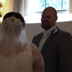 Vielsen- Something old; Farmors broche i headpiece