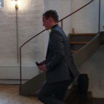 Jan glemme af aflevere ringene